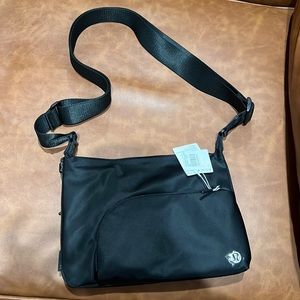 Lululemon 2-in-1 Crossbody Yoga Mat Bag Black